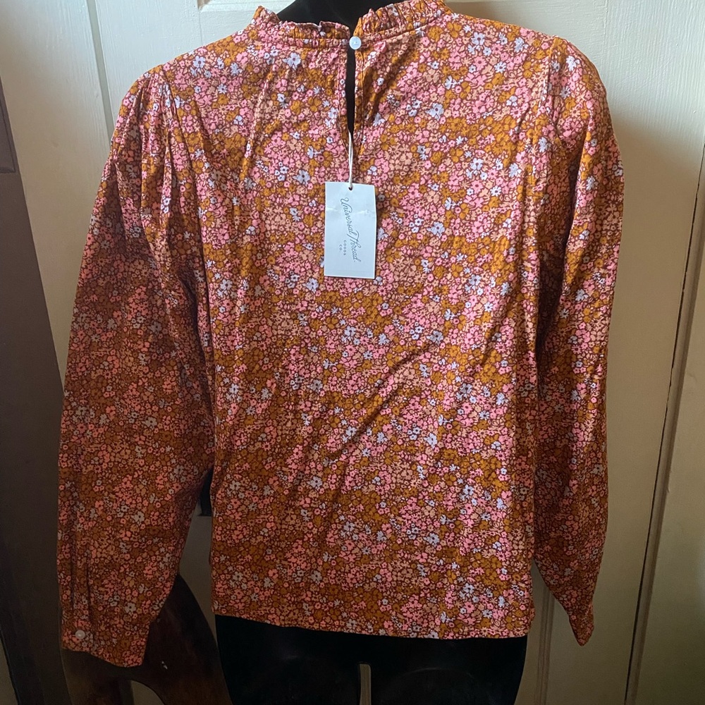 Blouse - Picture 2 of 2